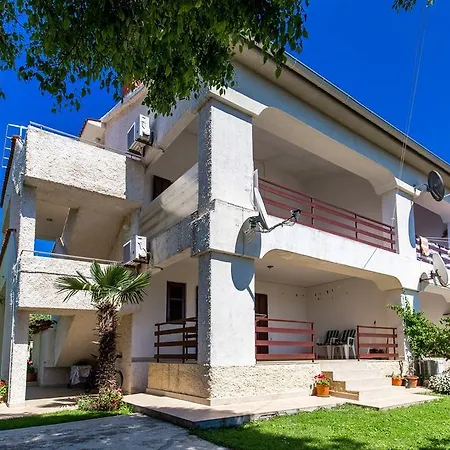 Milka Apartman Medulin