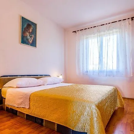 Apartment Milka *