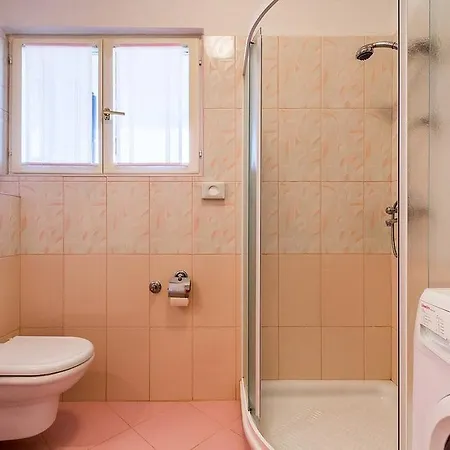 Milka Apartment *